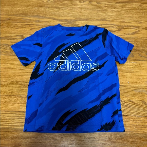 Adidas Kids Blue Graphic T-Shirt Size 6 - Picture 1 of 3